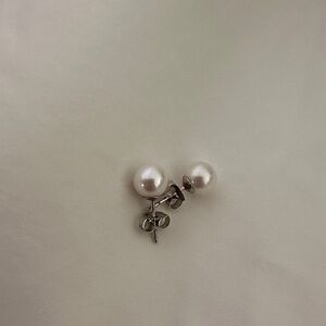 14k white gold  Pearl Stud Earrings